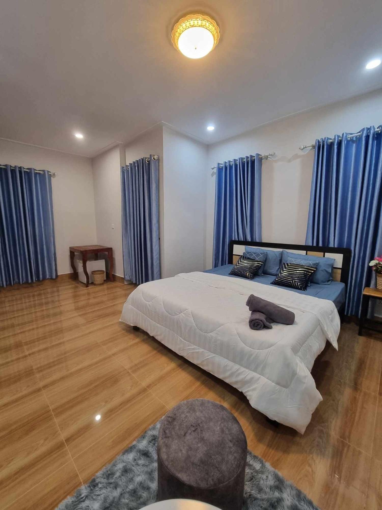 Hotel The Hub Kampot Extérieur photo